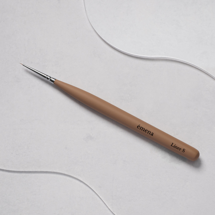 エメナ ジェルブラシ　Liner S