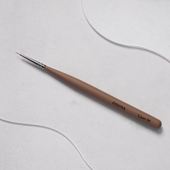 エメナ ジェルブラシ　Liner M
